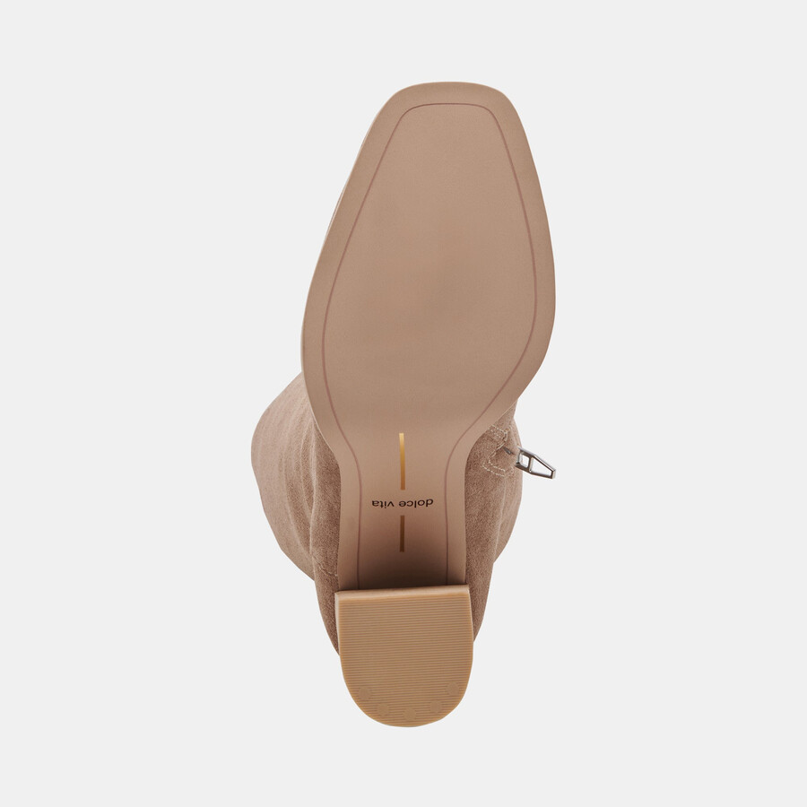 fynn boots truffle suede