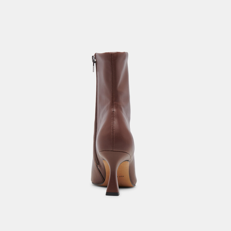 glamor boots chocolate stella