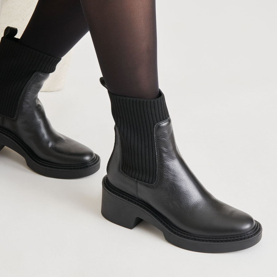 hilora h2o boots black leather