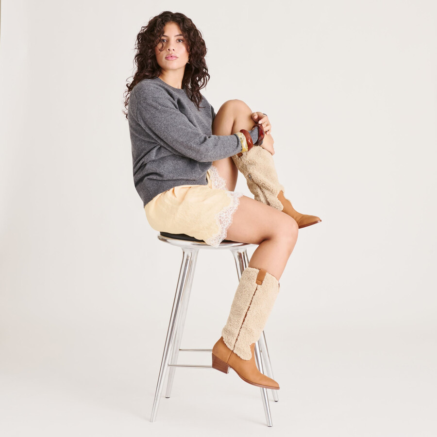mykel plush boots caramel nubuck