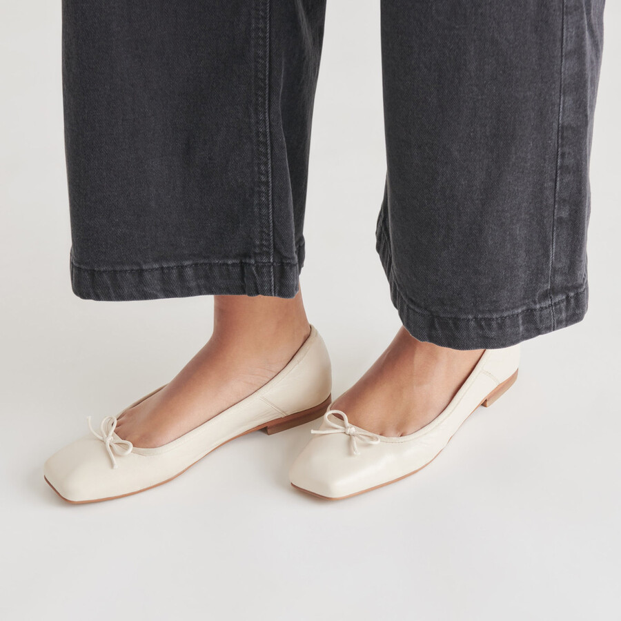 anisa ballet flats creme crinkle patent
