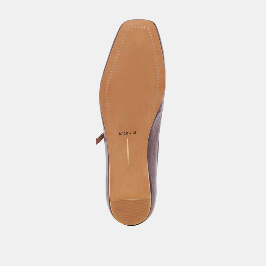 reyes ballet flats cranberry crinkle patent