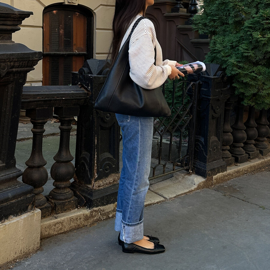 mia tote black leather