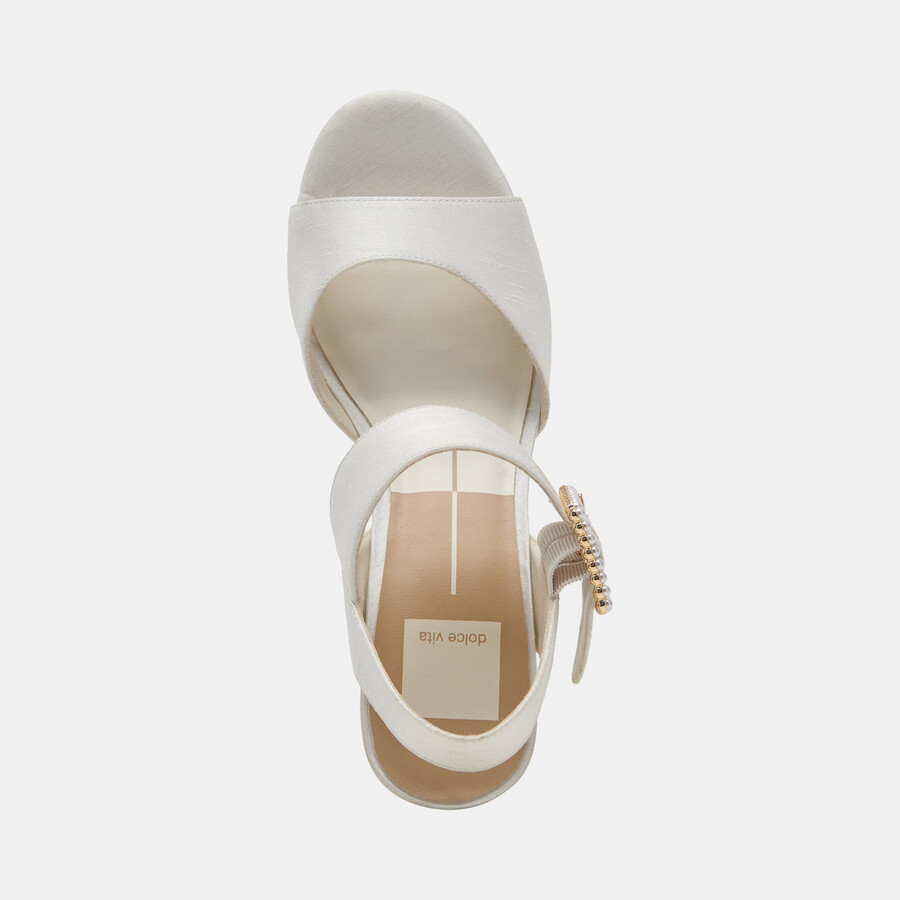 bobby pearl heels white pearls
