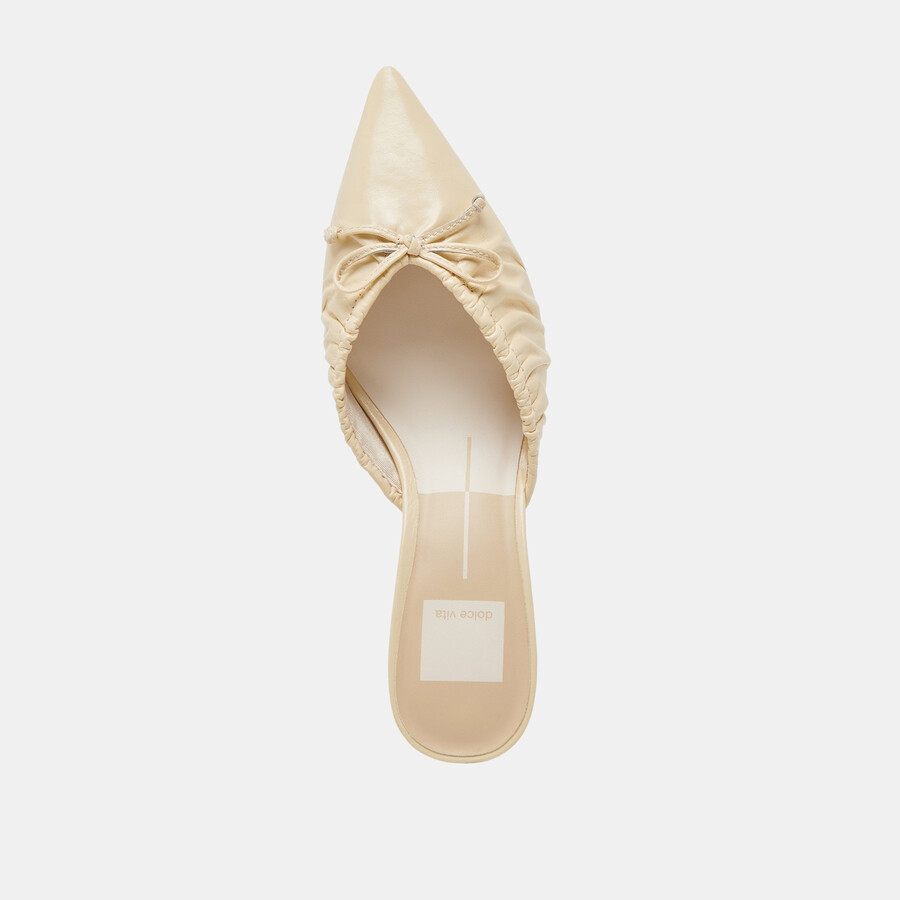 kairi mid heels light yellow crinkle patent