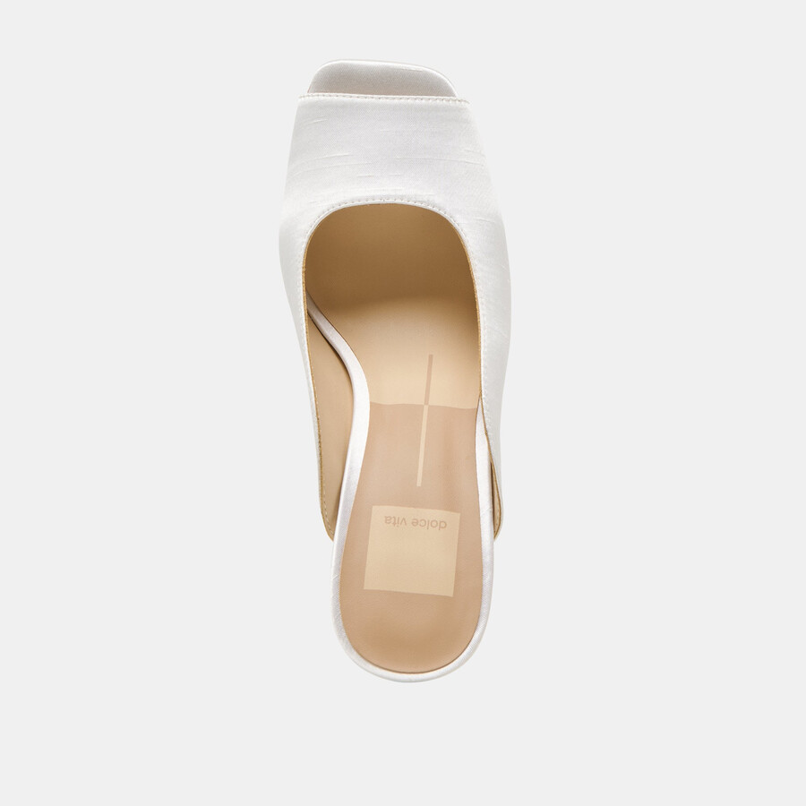 sabela heels off white satin