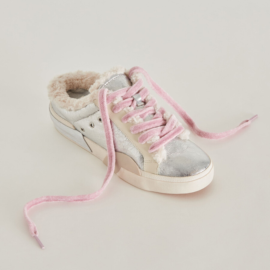 fuzzy lace pink
