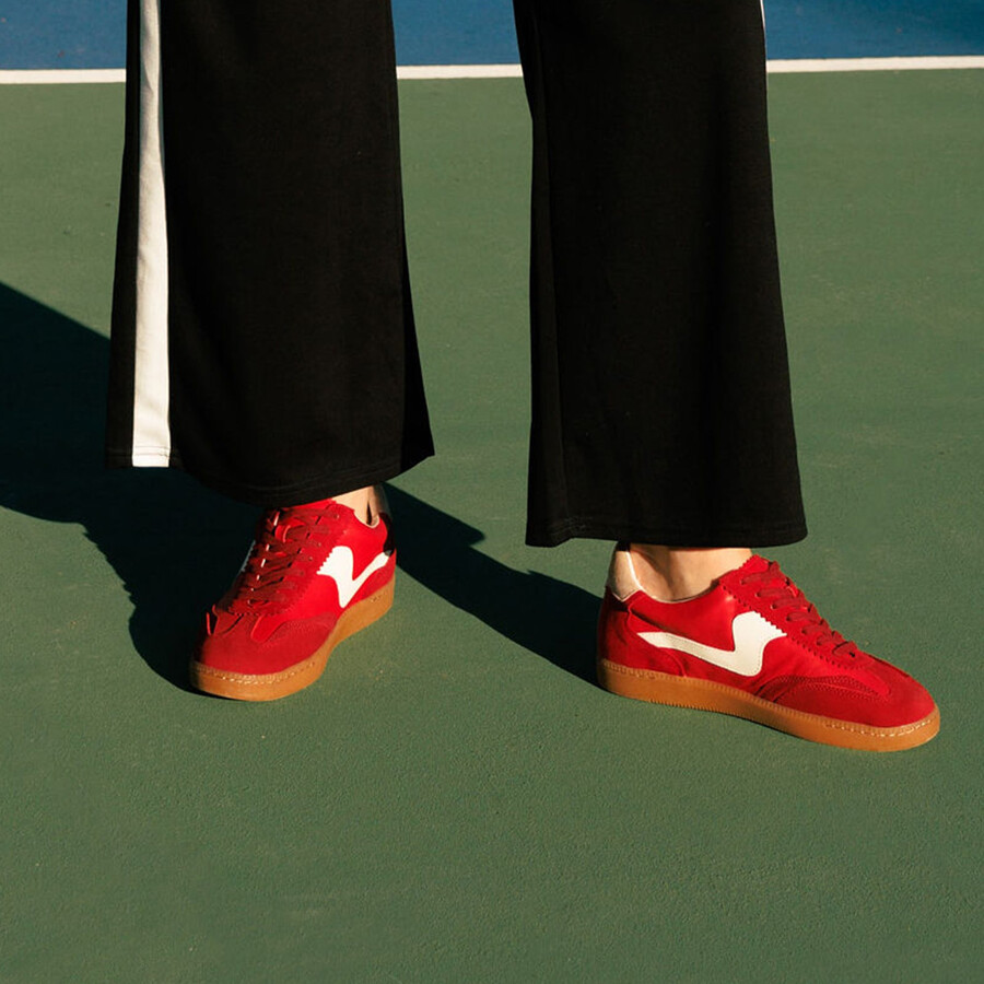 notice sneakers crimson suede
